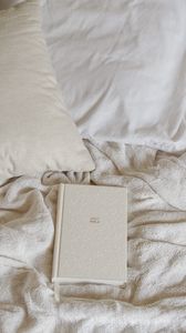 Preview wallpaper bible, book, religion, god, pillow, bed, white