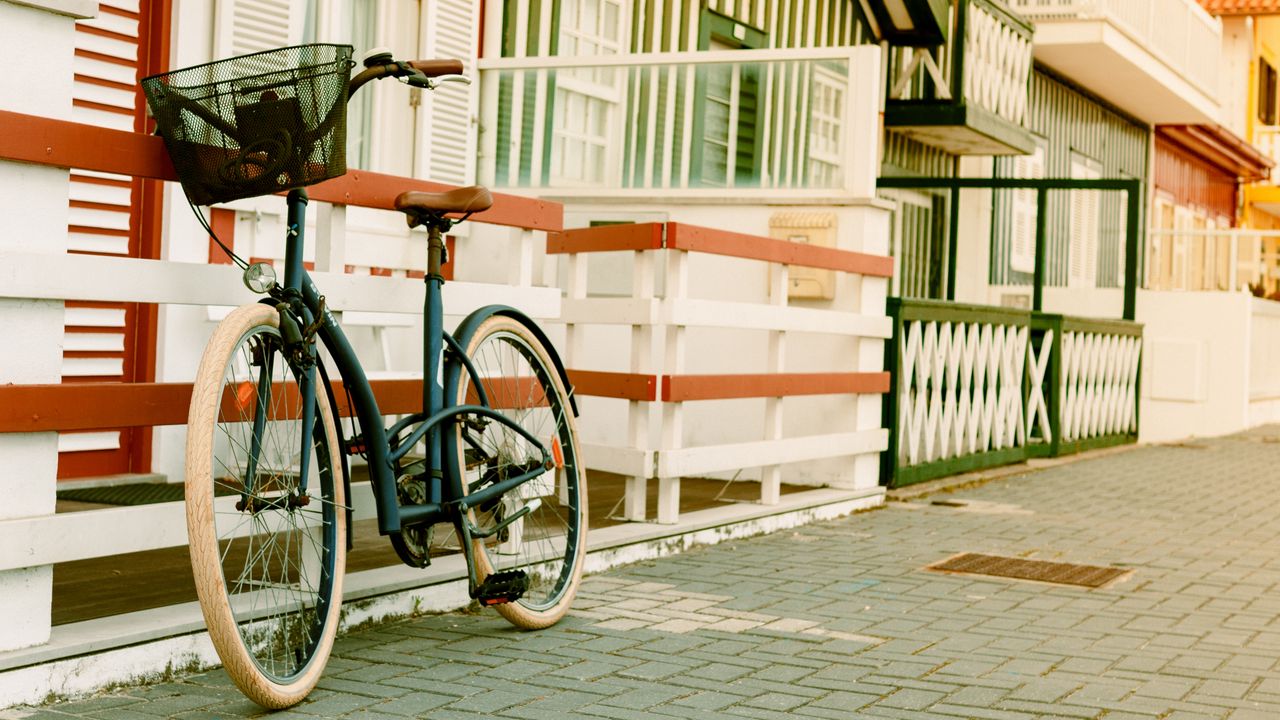 Wallpaper bicycle, basket, street, house