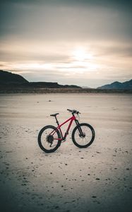 Preview wallpaper bicycle, bike, mtb, red, beach