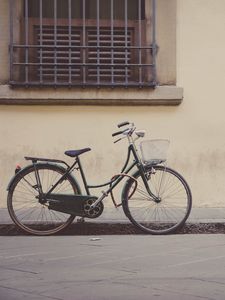 Preview wallpaper bicycle, building, street