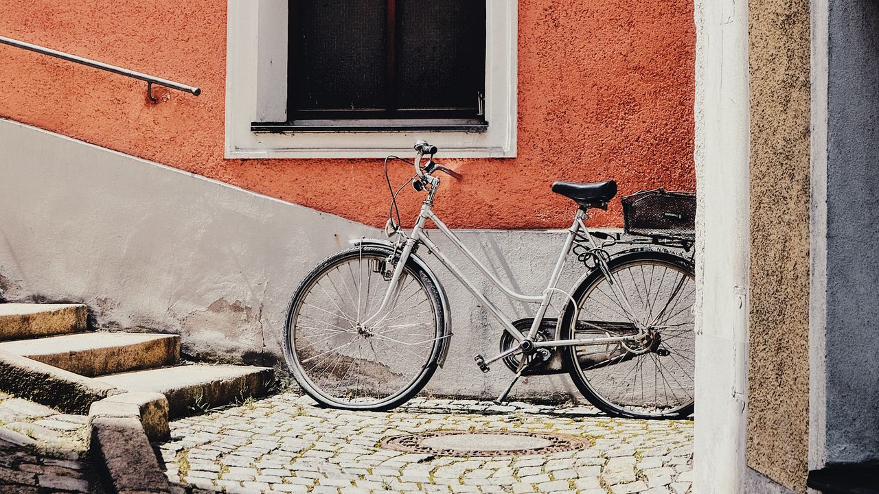 Wallpaper bicycle, building, street, facade
