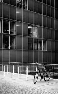 Preview wallpaper bicycle, building, windows, blinds, black and white