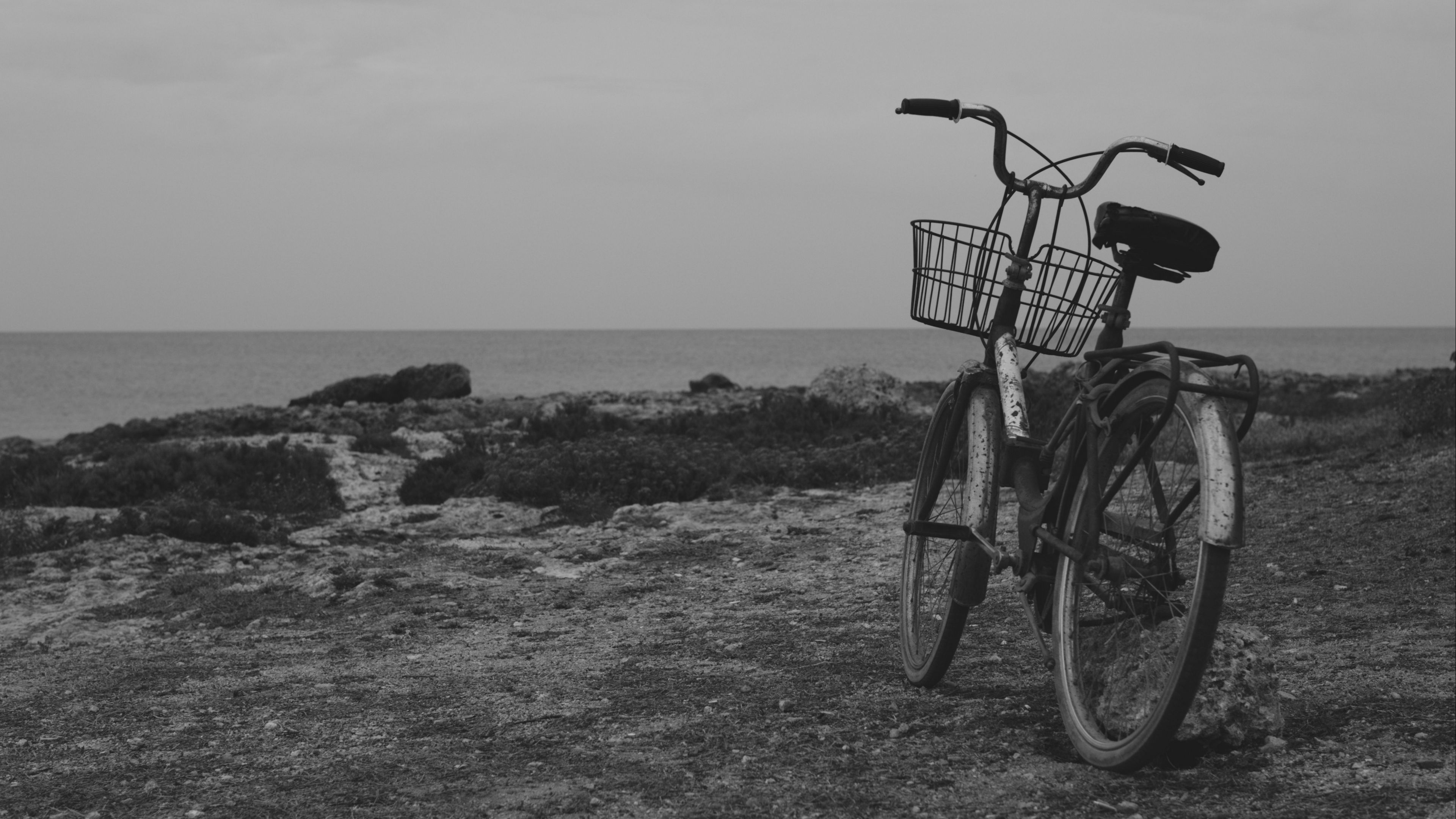 Download Wallpaper 3840x2160 Bicycle Bw Old 4k Uhd 169 Hd Background