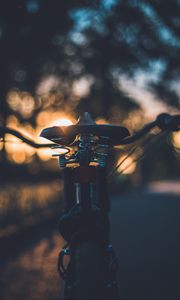 Preview wallpaper bicycle, seat, evening