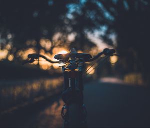 Preview wallpaper bicycle, seat, evening