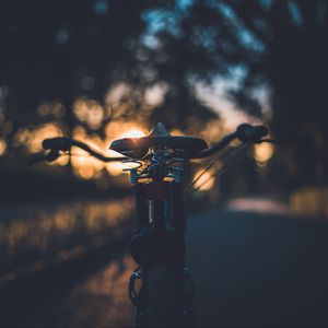 Preview wallpaper bicycle, seat, evening