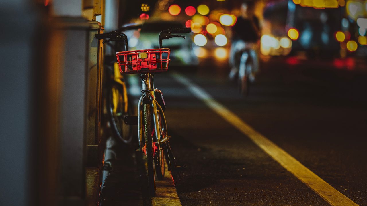 Wallpaper bicycle, street, night, glare, bokeh