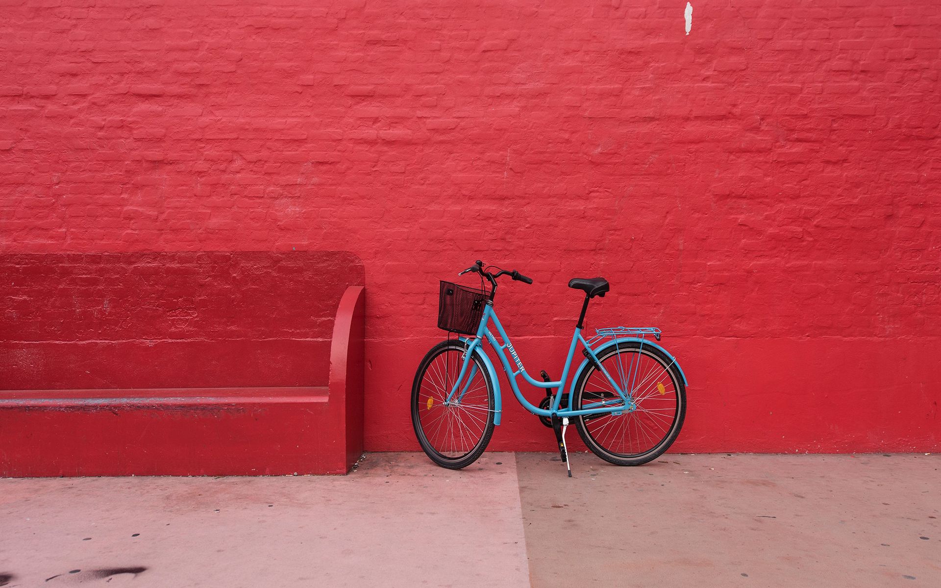 Download wallpaper 1920x1200 bicycle, wall, red widescreen 16:10 hd  background