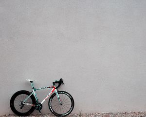 Preview wallpaper bicycle, wall, sports