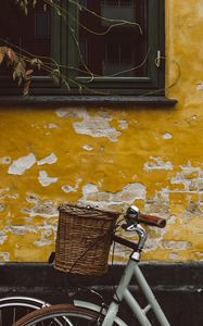 Preview wallpaper bicycle, wall, window