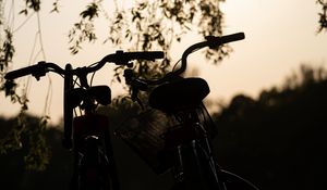 Preview wallpaper bicycles, bikes, silhouettes, twilight, dark