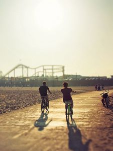 Preview wallpaper bicycles, couple, riding, entertainment, attractions