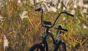 Preview wallpaper bike, black, grass