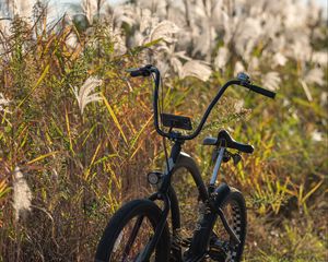 Preview wallpaper bike, black, grass