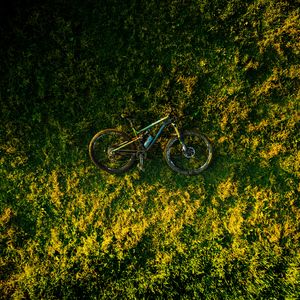 Preview wallpaper bike, grass, aerial view