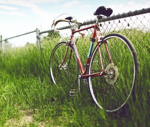 Preview wallpaper bike, grass, street