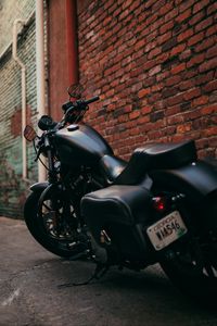 Preview wallpaper bike, motorcycle, side view, yard