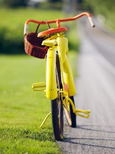 Preview wallpaper biking, summer, grass, light, road