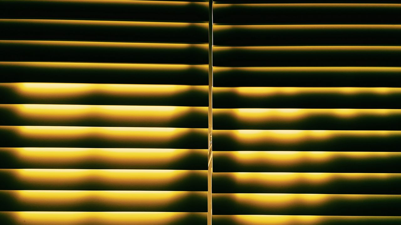 Wallpaper blinds, light, shadows
