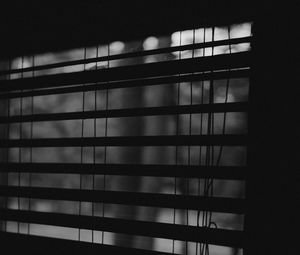 Preview wallpaper blinds, window, stripes, bw, dark