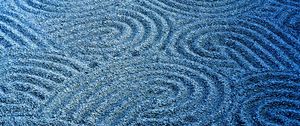 Preview wallpaper blue, circles, sand, rotation