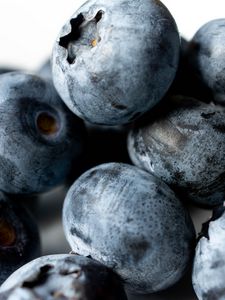 Preview wallpaper blueberries, berries, food, blue