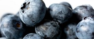 Preview wallpaper blueberries, berries, food, blue