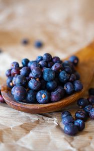 Preview wallpaper blueberries, berries, fruits, spoon, paper