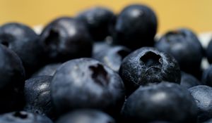 Preview wallpaper blueberries, berries, macro, fresh