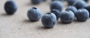 Preview wallpaper blueberries, berries, macro, harvest