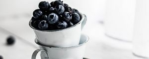 Preview wallpaper blueberries, cups, berries, ripe