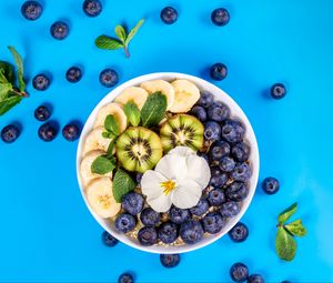Preview wallpaper blueberry, kiwi, banana, mint, flower, fruit