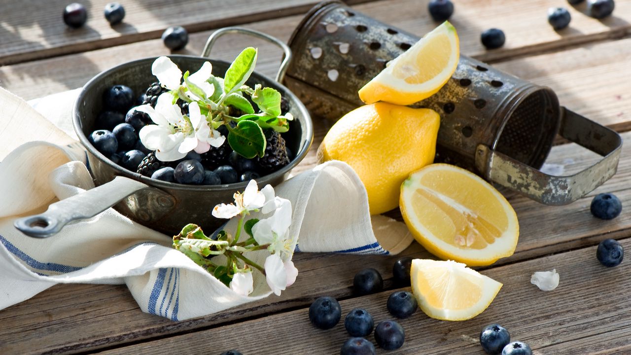 Wallpaper blueberry, lemon, flowers, crockery