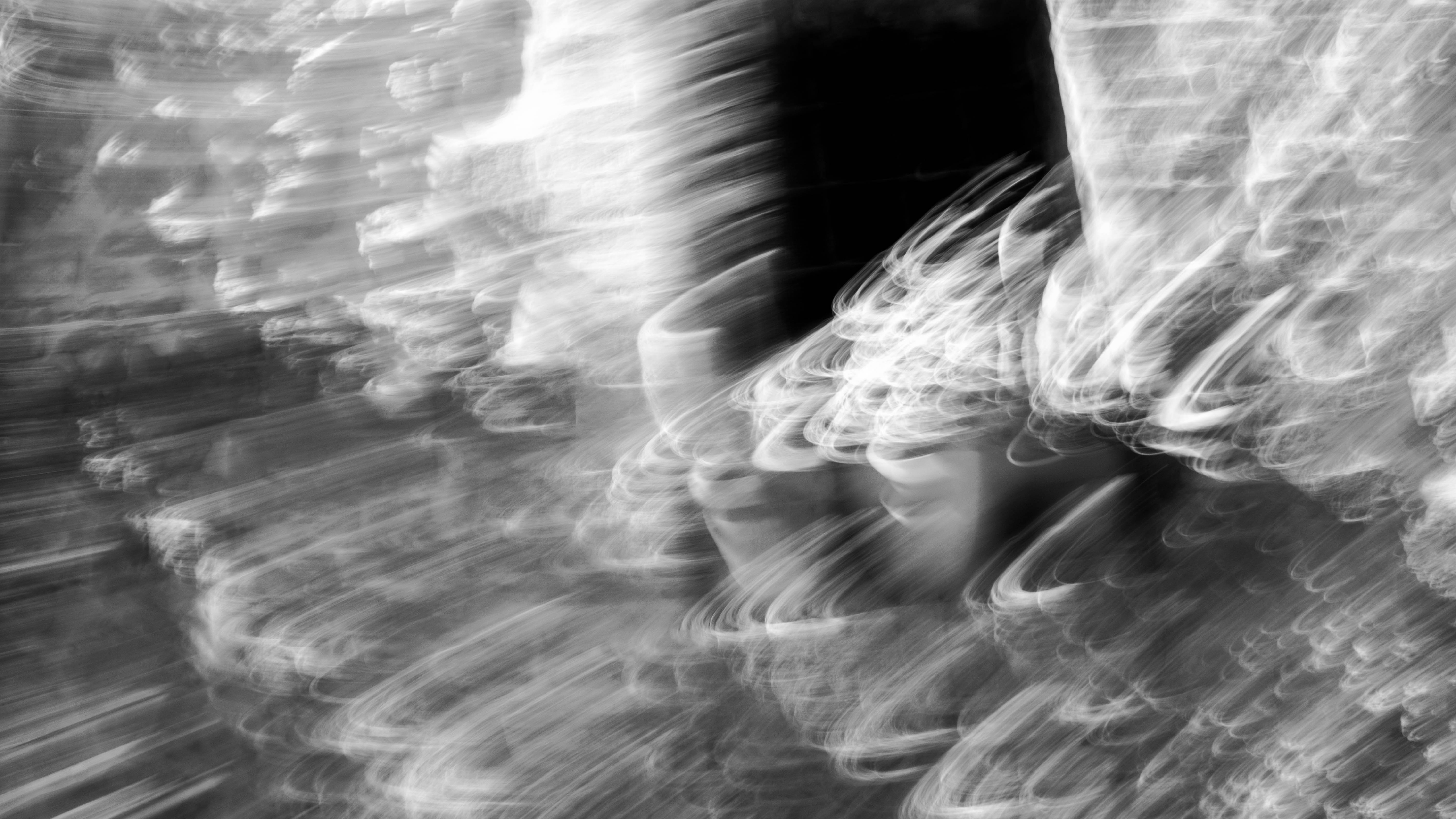 Download wallpaper 6000x3376 blur, abstraction, light, bw hd background