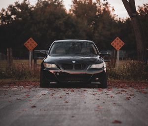 Preview wallpaper bmw 535i, bmw, front view, black