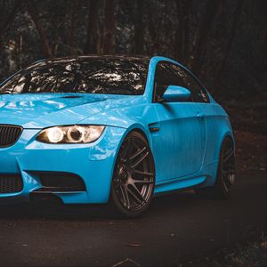 Preview wallpaper bmw 5, bmw, side view, blue