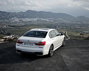 Preview wallpaper bmw, 750li, xdrive, white, rear view