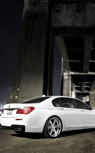 Preview wallpaper bmw 7, 750li, white, rear view