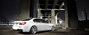 Preview wallpaper bmw 7, 750li, white, rear view