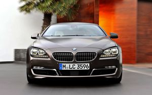 Preview wallpaper bmw  6, bmw, front view, lattice