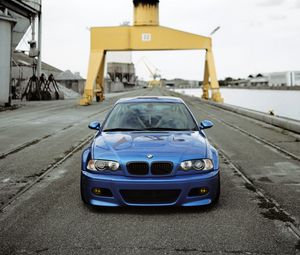 Preview wallpaper bmw, car, blue, front view, road