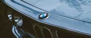 Preview wallpaper bmw, car, gray, old, front view