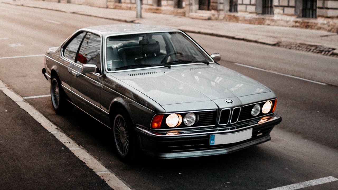 Wallpaper bmw, car, gray, road, city