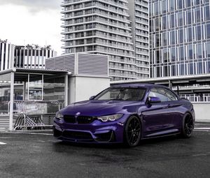 Preview wallpaper bmw, car, purple, parking