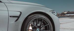 Preview wallpaper bmw, car, wheel, gray