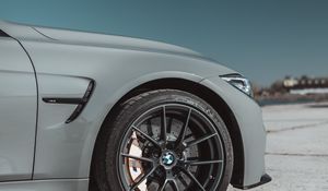 Preview wallpaper bmw, car, wheel, gray