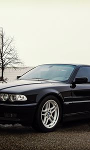 Preview wallpaper bmw, e38, 740i, car, side view, black