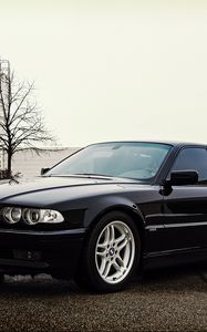 Preview wallpaper bmw, e38, 740i, car, side view, black