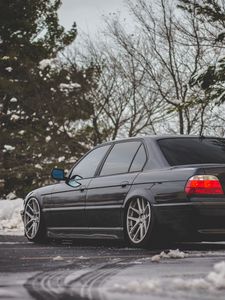 Preview wallpaper bmw, e38, 740il, black, rear view