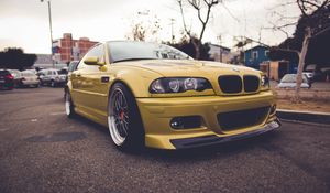 Preview wallpaper bmw, e46, gold, front view